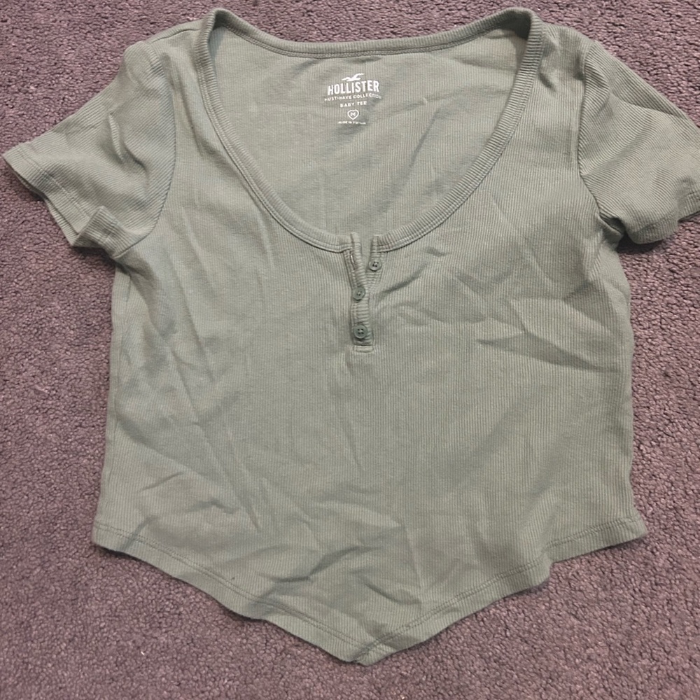Hollister green baby tee size medium barely worn
